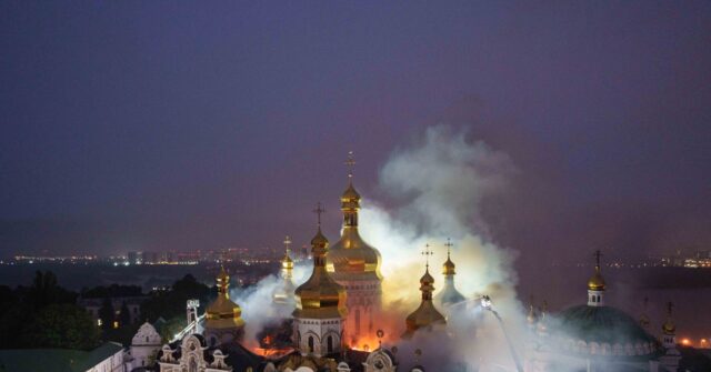 russian-drone-barrage-leaves-11-dead,-sets-fire-to-historic-kyiv-cathedral