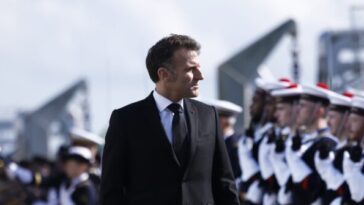 macron:-french-aircraft-carrier-ready-to-be-deployed-to-strait-of-hormuz