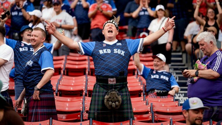 scotland’s-tartan-army-soccer-fans-turned-red-sox-game-at-fenway-park-into-a-party-with-bagpipes,-singing