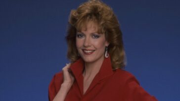 ‘alf’-star-anne-schedeen,-who-played-beloved-sitcom-mom-kate-tanner,-dead-at-77