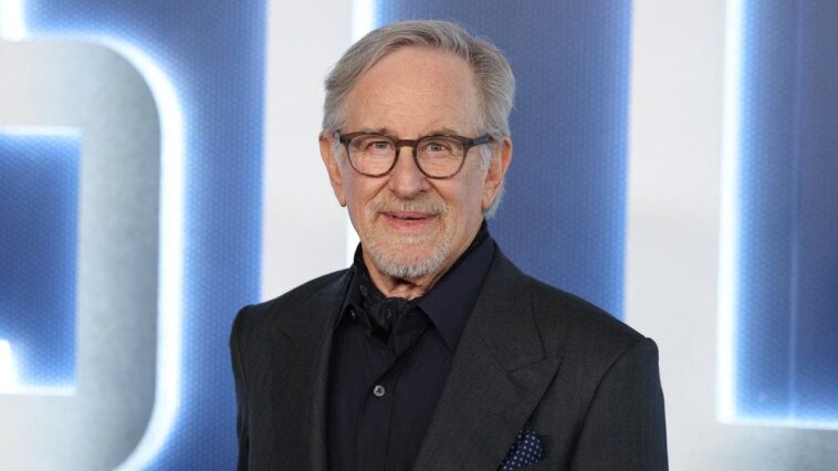 ufo-investigator-says-spielberg’s-‘disclosure-day’-captures-truth-behind-whistleblower-testimony