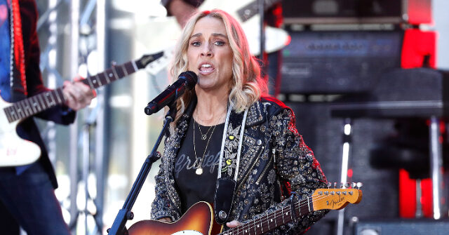 sheryl-crow:-white-house-ufc-match-‘disgraceful-and-void-of-decency’