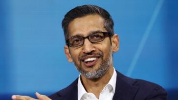 stanford-u.-grads-walk-out-of-google-ceo-sundar-pichai’s-commencement-speech