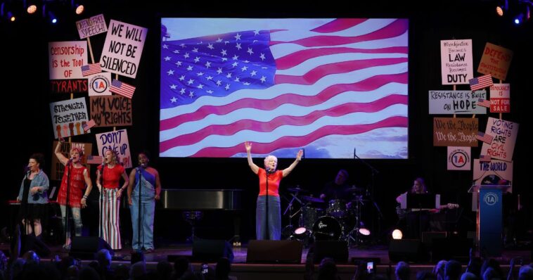 watch:-misguided-dems-try-to-take-viewers-from-white-house-ufc-event,-get-stuck-with-bette-midler-giving-worst-performance-of-her-life