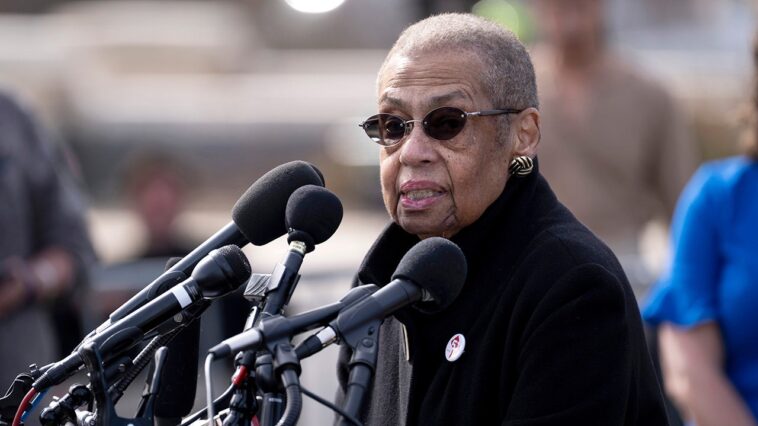 dems-pick-potential-successor-to-dc’s-congressional-delegate-after-decades-long-incumbency