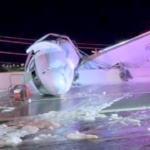 texas-plane-crash-leaves-one-dead,-more-injured-after-business-jet-catches-fire-on-highway