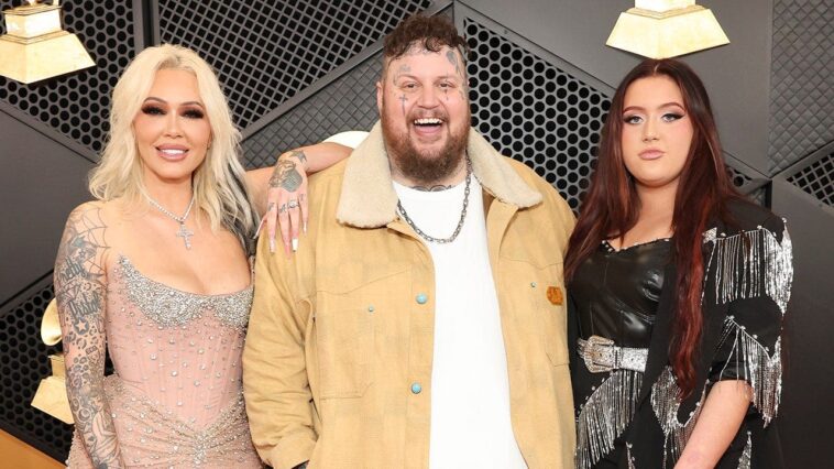 jelly-roll’s-daughter-calls-fans-out-over-divorce-chatter-as-bunnie-xo-posts-cryptic-song-lyrics