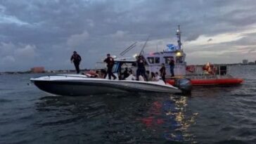 feds-fire-warning-shots-at-boat-packed-with-chinese-illegal-migrants