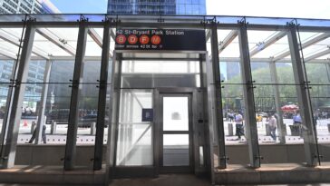 tourist-stabbed-in-the-stomach-at-nyc-subway-station