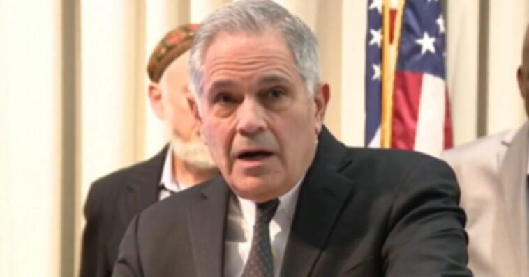pennsylvania-supreme-court-accuses-far-left-philly-da-larry-krasner-of-misrepresenting-cases-–-imposes-embarrassing-new-rule-on-him