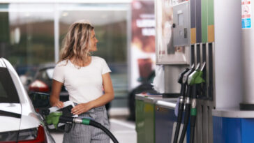 gasoline-drops-below-$4-a-gallon