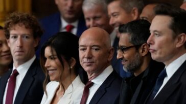 bezos-reportedly-told-trump-buying-washington-post-was-a-mistake:-‘the-people-there-are-terrible’