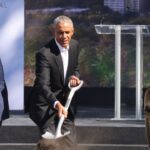 white-house-seizes-on-delayed-obama-presidential-center-opening-to-crown-trump-‘builder-in-chief’