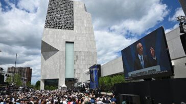 obama-center’s-opening-ceremony-ridiculed-for-far-left-ritual-before-star-studded-show
