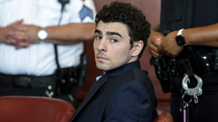 luigi-mangione-bails-on-psychiatric-defense-in-unitedhealthcare-ceo-assassination-case