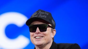 elon’s-empire:-investor-buzz-grows-for-potential-spacex-tesla-merger