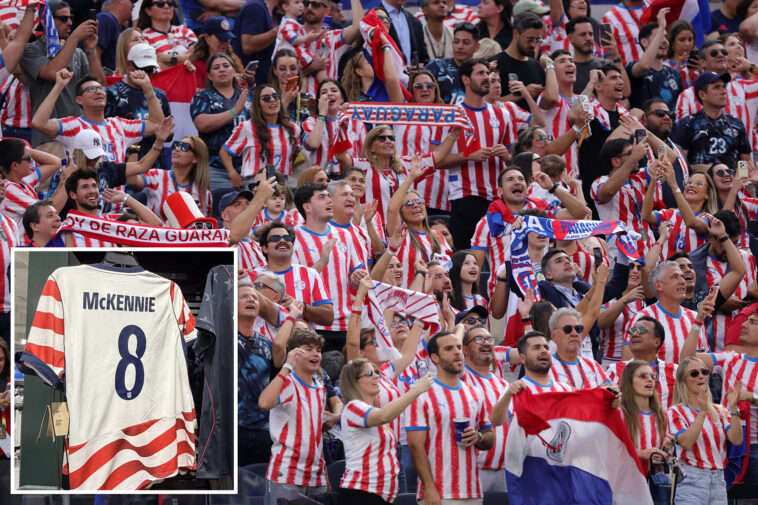 usmnt-jerseys,-world-cup-packages-given-to-passengers-on-flight