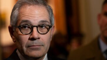 the-progressive-district-attorney-who-wants-a-convicted-murderer-to-go-free