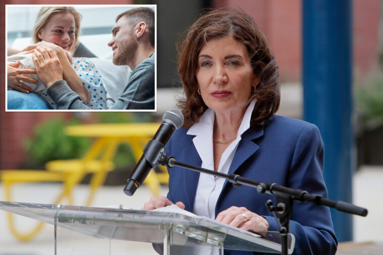 gop-lawmakers-push-hochul-to-veto-bill-to-erase-‘mother,’-‘father’-from-parts-of-nys-law