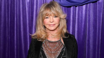 goldie-hawn-sounds-the-alarm-on-childhood-celebrity-culture:-‘all-i-can-say-is-it’s-a-nightmare’