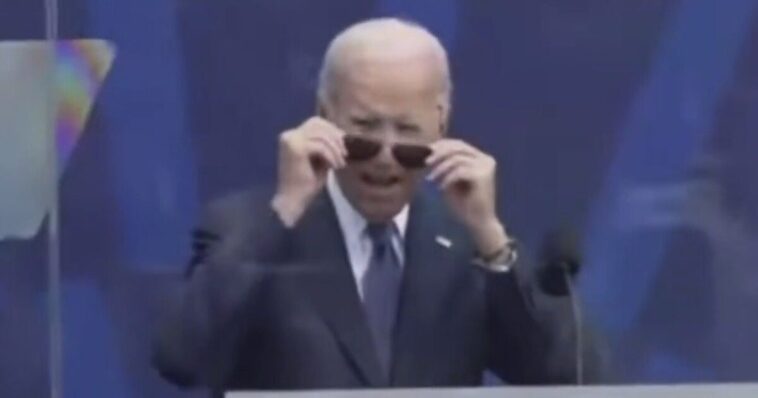 wth?-biden-shouts-“where’s-my-granddaughter?”-after-jill-biden-leaves-him-alone-and-confused-on-stage-at-obama-center-opening-(video)