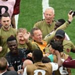 watch:-heated-canada-qatar-world-cup-contest-ends-in-bust-up