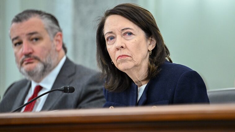 see-it:-dem-senator-downplays-security-threat-of-illegal-immigration-after-white-house-terror-plot