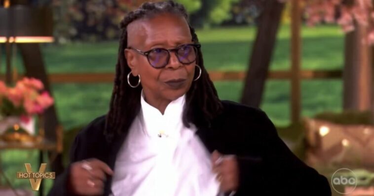 (video)-whoopi-goldberg-says-black-new-york-knicks-players-should-go-to-white-house-and-“remind-those-people”-–-says-trump-“destroying-all-of-our-histories”