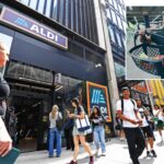 shoppers-form-511-person-line-just-to-catch-glimpse-of-new-times-square-aldi