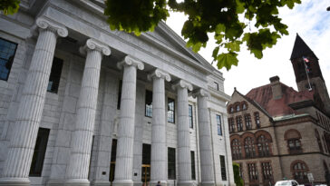 new-york-judges-must-retire-at-76,-says-high-court,-ruling-against-age-discrimination