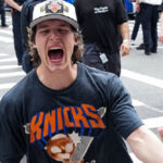 knicks’-tyler-kolek-mocks-ny-governor-kathy-hochul-with-imaginative-t-shirt