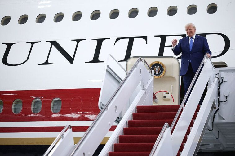 see-it:-trump-reveals-america’s-new-air-force-one