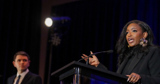 jasmine-crockett-says-black-voters-not-united-behind-talarico,-won’t-attend-texas-democrat-convention