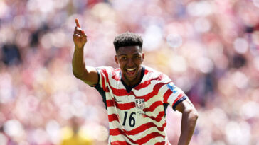 ‘it’s-called-soccer!’-memes-pour-in-as-team-usa-defeats-australia-to-win-back-to-back-world-cup-games-for-the-first-time-in-nearly-a-century