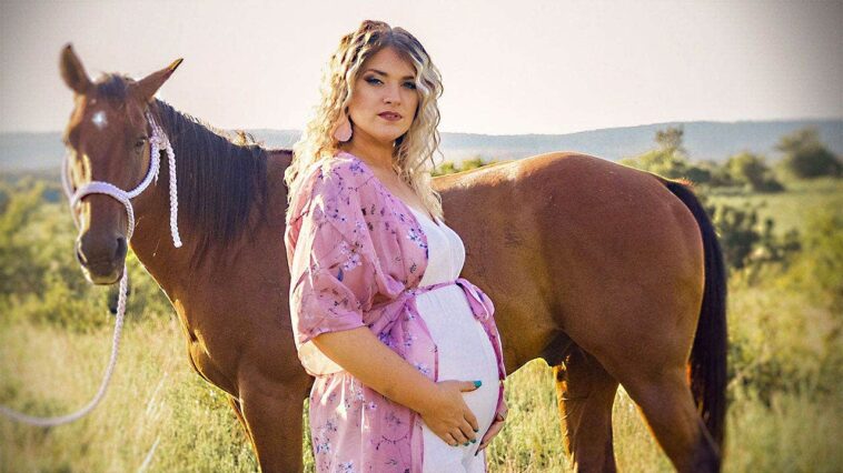 texas-woman-faked-pregnancy-for-months-before-killing-friend,-abducting-her-unborn-baby