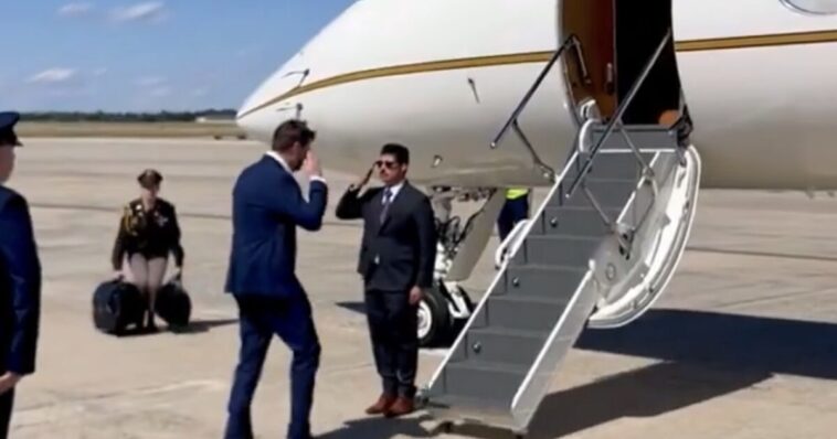 just-in:-vp-vance-en-route-to-switzerland-–-tells-reporters-iranians-“just-landed”-(video)
