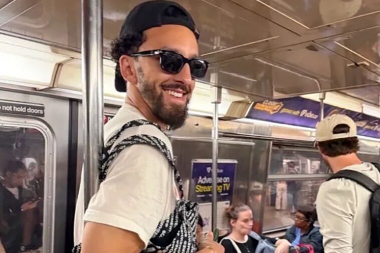 knicks-nba-champ-landry-shamet-goes-incognito-on-the-subway