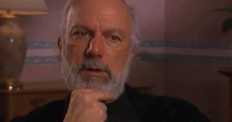 james-burrows,-co-creator-of-the-iconic-american-sitcom-‘cheers’-and-director-of-countless-other-classic-shows,-dies-at-age-85