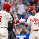 phillies’-bryce-harper-and-kyle-schwarber-complete-historic-feats-in-blowout-win-over-mets