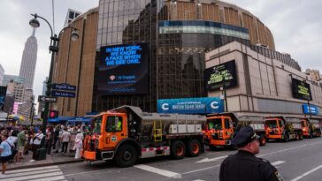 concertgoer,-51,-falls-to-his-death-during-goose-show-at-madison-square-garden:-police