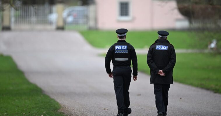 persecution:-christian-cop-suspended-after-fellow-officers-reported-book-in-his-locker-by-ex-muslim-turned-christian