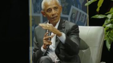 barack-obama-opens-hideous-presidential-library-but-will-not-be-providing-all-documents-to-the-public-including-the-files-on-his-coup-against-trump