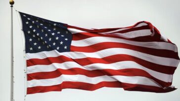 250-‘relay-for-america’-runners-carrying-us-flag-all-the-way-across-the-country-by-july-4-for-a-good-cause