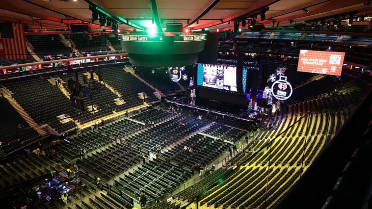 concertgoer-dies-after-apparent-fall-from-upper-level-at-madison-square-garden