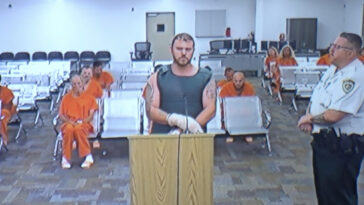 florida-man-with-top-military-security-clearance-allegedly-confessed-to-stabbing-partner-to-death-on-911-call