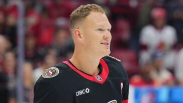 brady-tkachuk-headed-to-panthers-in-blockbuster-trade-to-team-up-with-brother-matthew:-reports