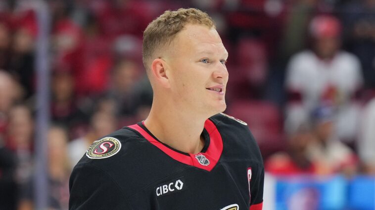 brady-tkachuk-headed-to-panthers-in-blockbuster-trade-to-team-up-with-brother-matthew:-reports