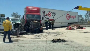horror-dashcam-video:-one-dead,-32-injured-after-semi-truck-loses-control,-jackknifes-on-socal-freeway