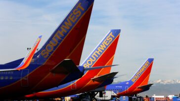 southwest-jet-struck-by-ground-equipment-vehicle-at-memphis-airport