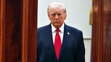 trump-threatens-to-add-ny-times’-‘treasonous’-iran-war-coverage-to-$15b-defamation-lawsuit